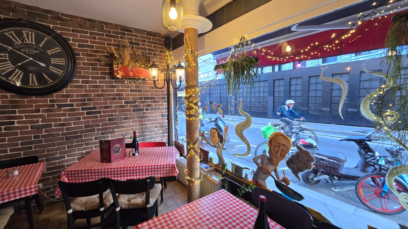 WhatsApp Image 2025-04-03 at 09.42.04 (1)